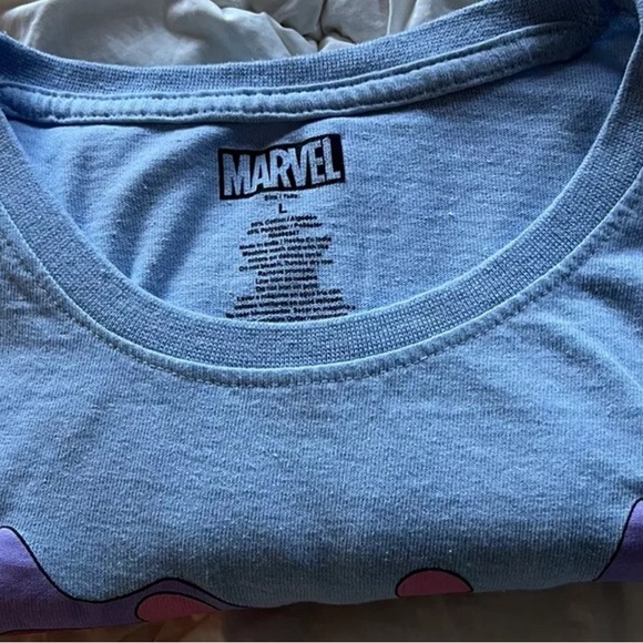 Marvel T-shirt Mens L Incredible Hulk Thor Iron Man Captain America Black Widow - Picture 4 of 4